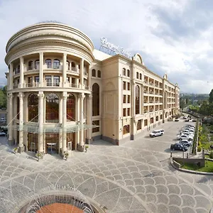 5* Отель Royal Tulip